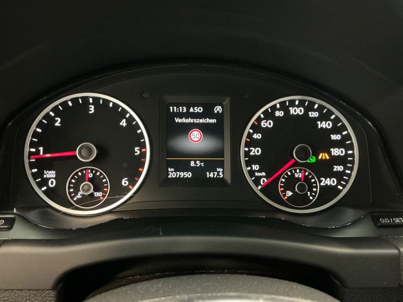 Volkswagen Tiguan 2.0 TDI CityScape 4Motion BlueMotion Tech 2014 – снимка 18