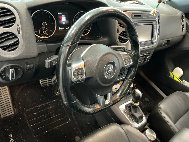 Volkswagen Tiguan 2.0 TDI CityScape 4Motion BlueMotion Tech 2014 – снимка 35