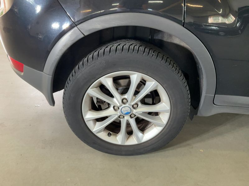 Ford Kuga 2.0 TDCi Titanium 2011 – снимка 9