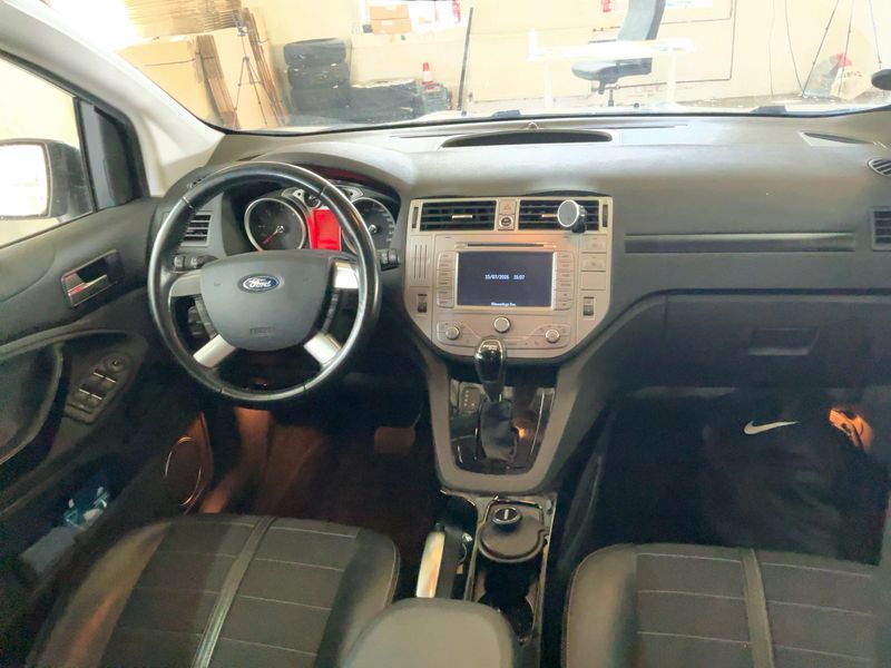 Ford Kuga 2.0 TDCi Titanium 2011 – снимка 17