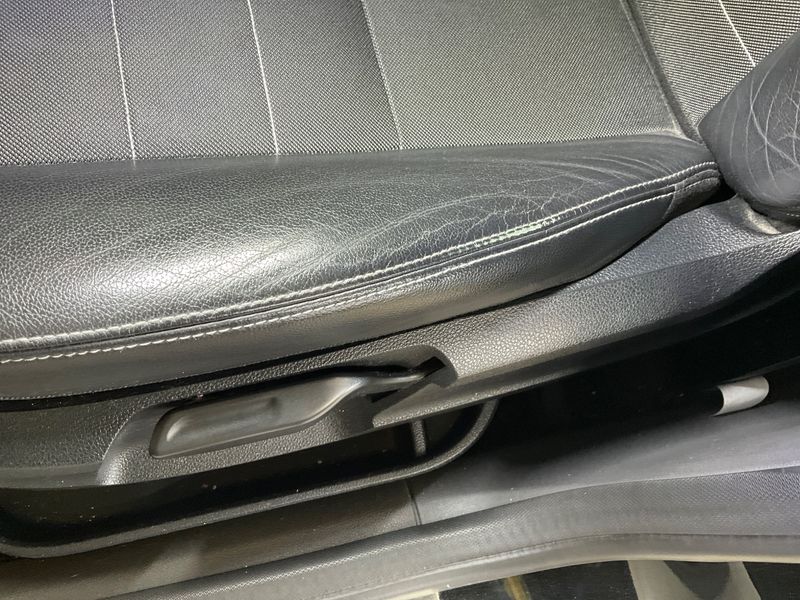 Ford Kuga 2.0 TDCi Titanium 2011 – снимка 25