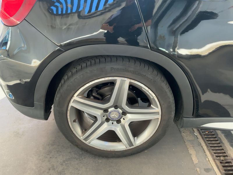 Mercedes-Benz GLA-Klasse GLA 200 d AMG Line 2015 – снимка 9