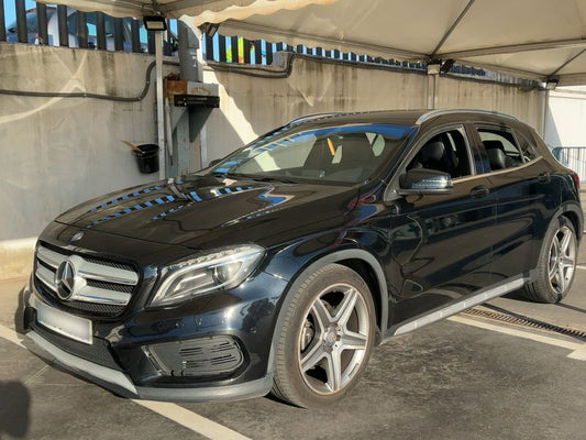 Mercedes-Benz GLA-Klasse GLA 200 d AMG Line 2015 – снимка 1