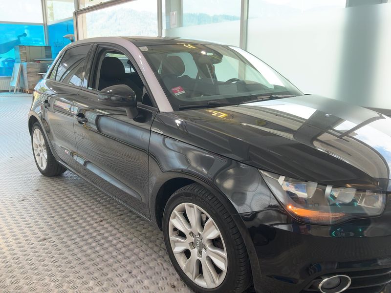 Audi A1 Sportback 1.6 TDI Ambition 2014 – снимка 12