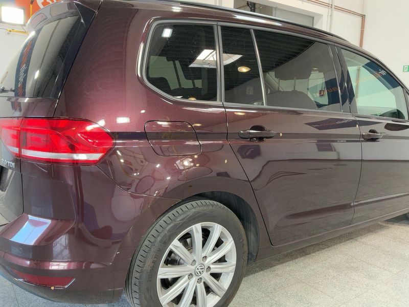 Volkswagen Touran 2.0 TDI Comfortline BlueMotion Tech 2017 – снимка 8