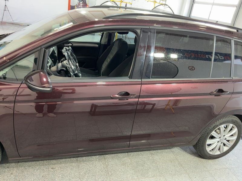 Volkswagen Touran 2.0 TDI Comfortline BlueMotion Tech 2017 – снимка 4