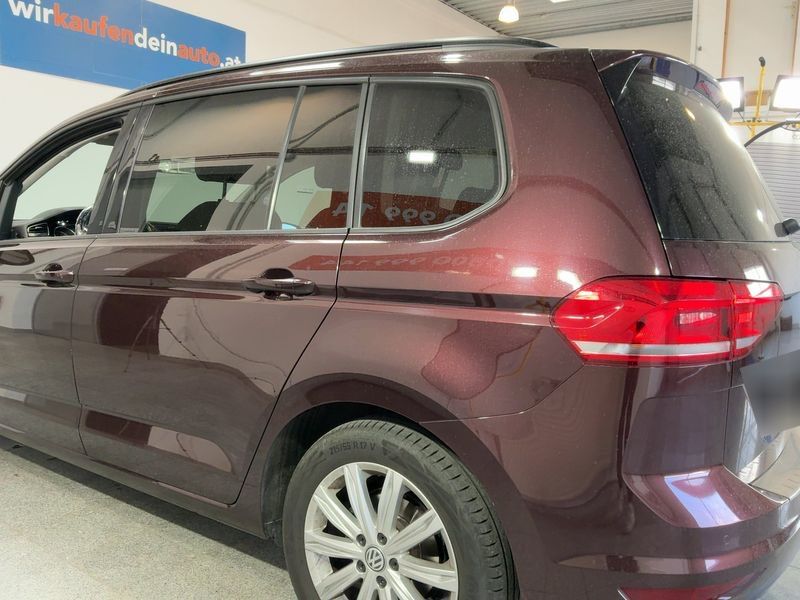 Volkswagen Touran 2.0 TDI Comfortline BlueMotion Tech 2017 – снимка 6
