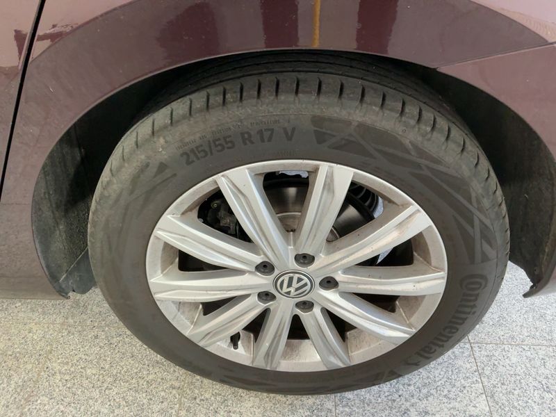 Volkswagen Touran 2.0 TDI Comfortline BlueMotion Tech 2017 – снимка 5