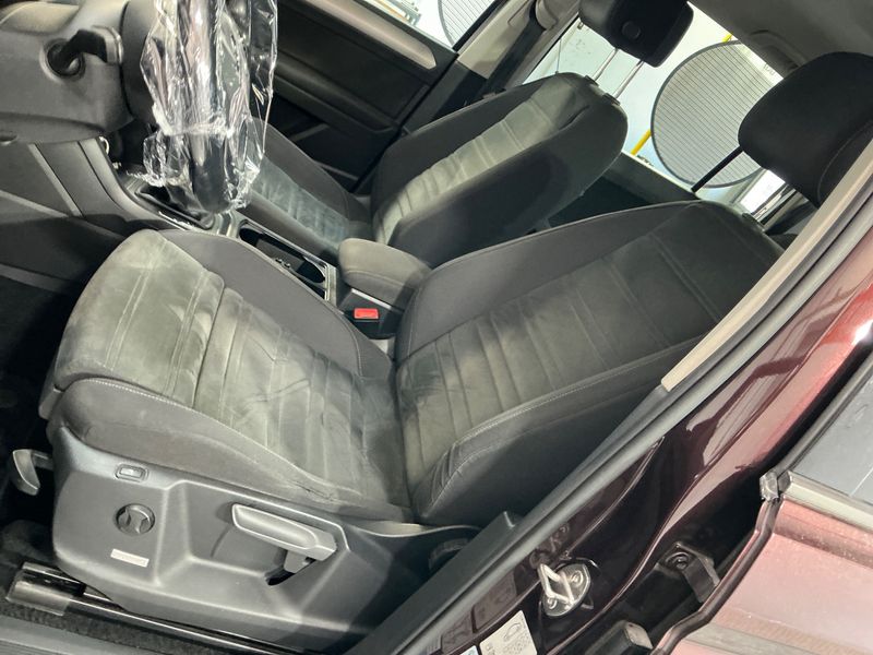 Volkswagen Touran 2.0 TDI Comfortline BlueMotion Tech 2017 – снимка 27