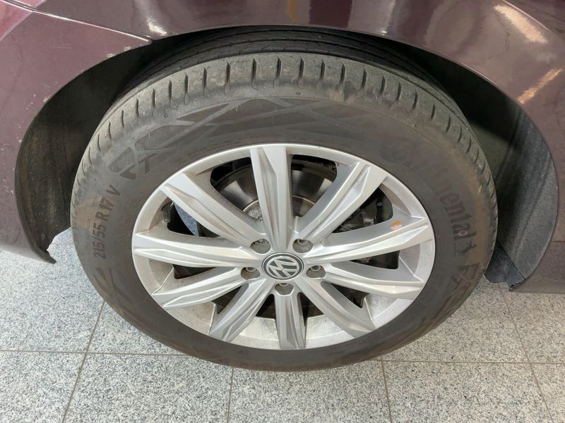 Volkswagen Touran 2.0 TDI Comfortline BlueMotion Tech 2017 – снимка 9