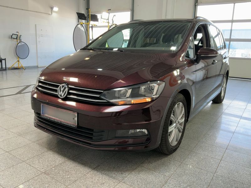 Volkswagen Touran 2.0 TDI Comfortline BlueMotion Tech 2017 – снимка 1