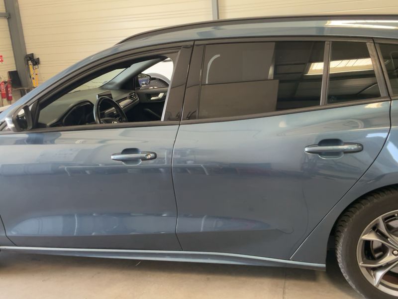 Ford Focus 1.0 EcoBoost ST-Line Business 2019 – снимка 4