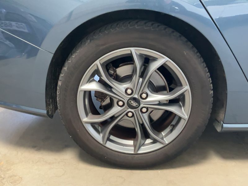 Ford Focus 1.0 EcoBoost ST-Line Business 2019 – снимка 9