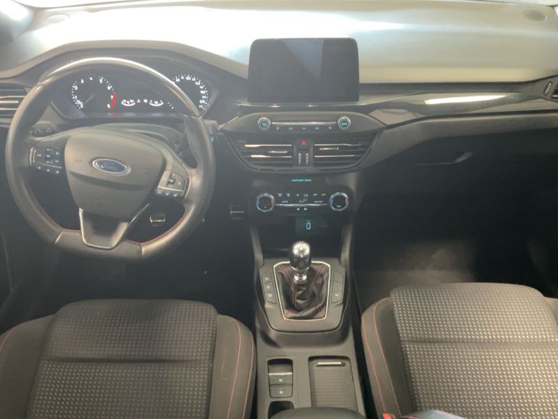 Ford Focus 1.0 EcoBoost ST-Line Business 2019 – снимка 17
