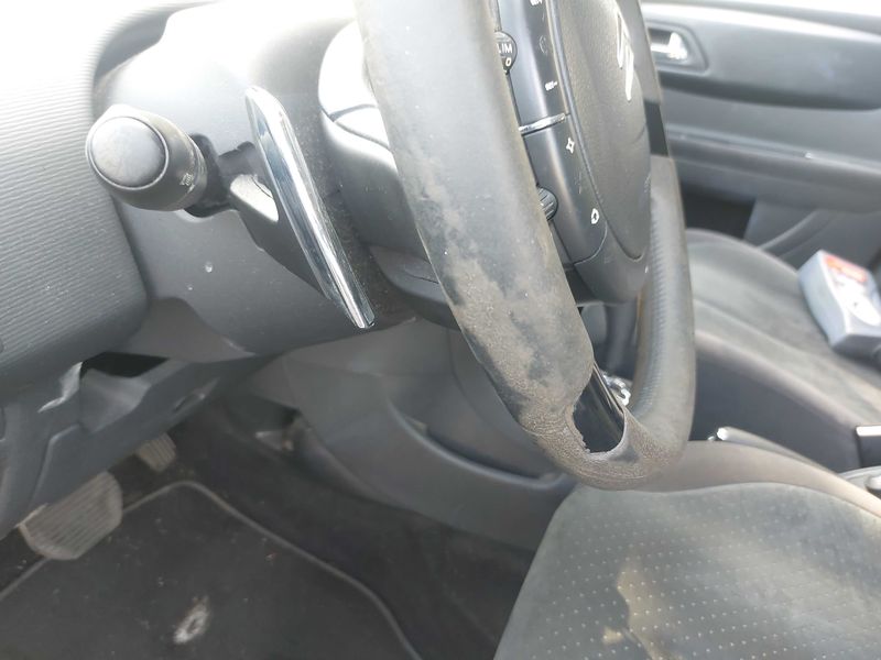 Citroen C4 1.6 HDi Exclusive 2010 – снимка на щета 48
