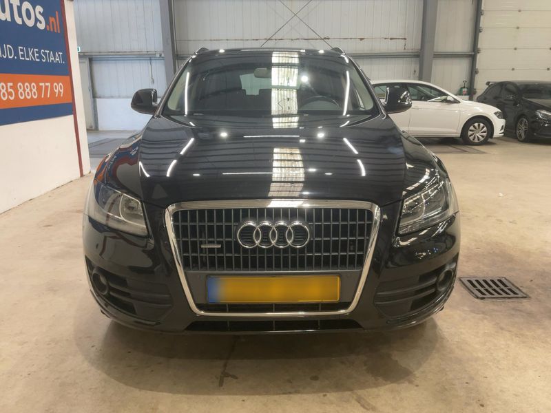 Audi Q5 2.0 TFSI quattro 2009 – снимка 14
