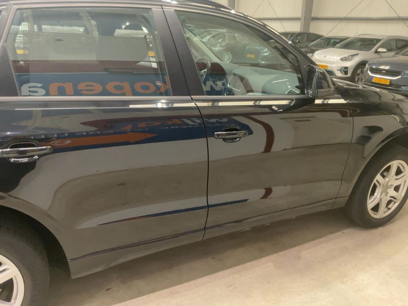 Audi Q5 2.0 TFSI quattro 2009 – снимка 10