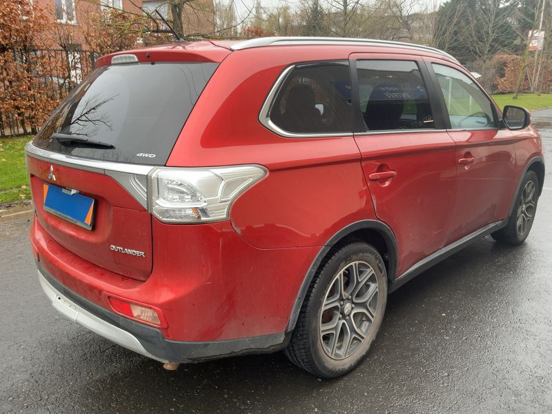Mitsubishi Outlander 2.2 DI-D Intense 4WD 2015 – снимка 8