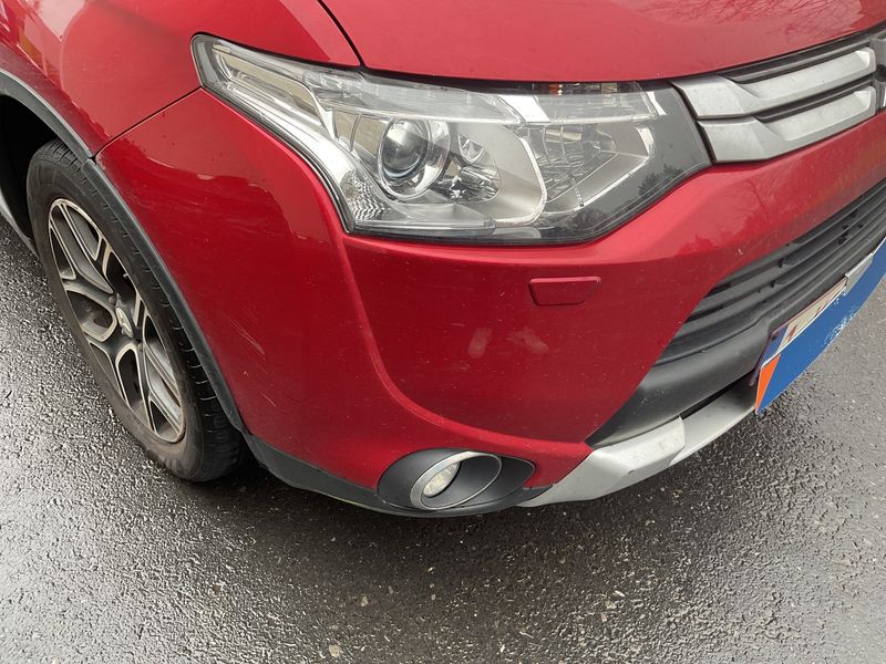 Mitsubishi Outlander 2.2 DI-D Intense 4WD 2015 – снимка 36