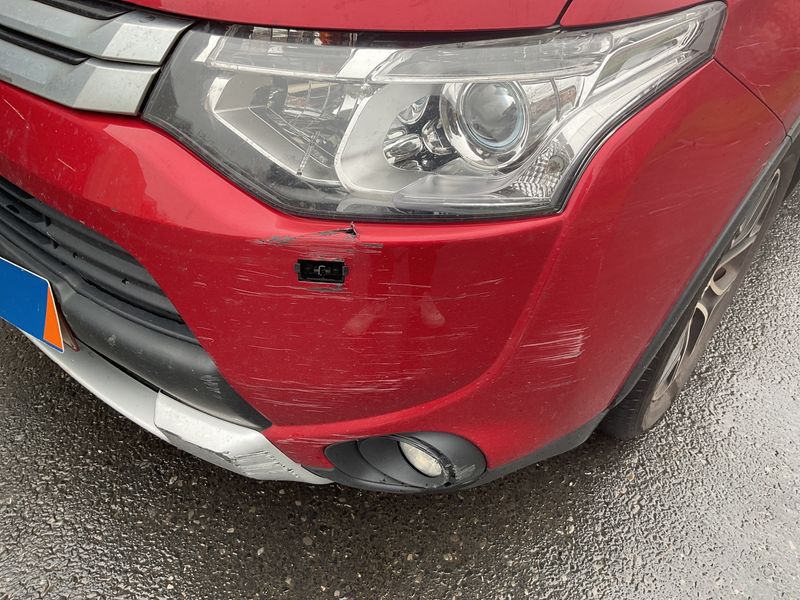 Mitsubishi Outlander 2.2 DI-D Intense 4WD 2015 – снимка 34