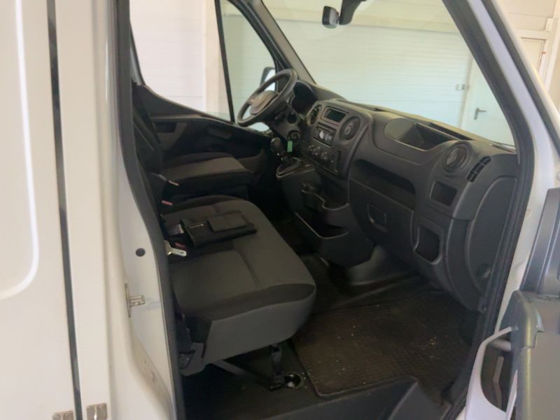 Renault Master 2.3 dCi Energy L3H2 HKa 3,5t 2018 – снимка 16