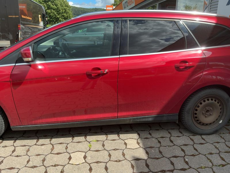 Ford Focus 2.0 TDCi Titanium 2014 – снимка 4
