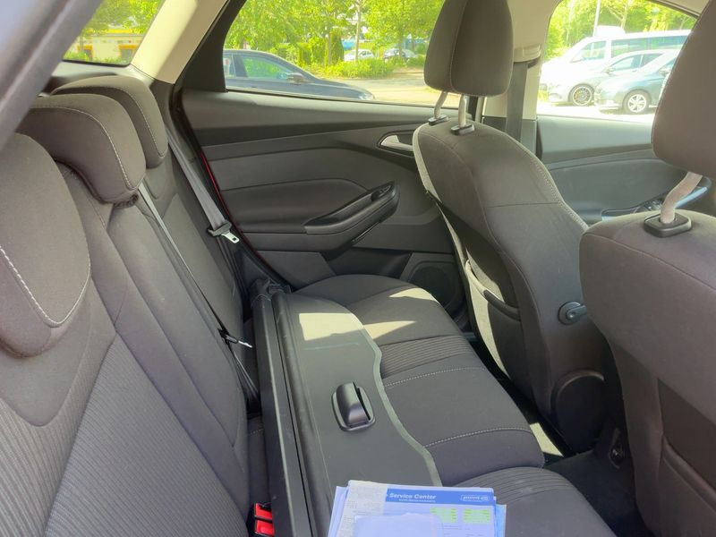 Ford Focus 2.0 TDCi Titanium 2014 – снимка 20