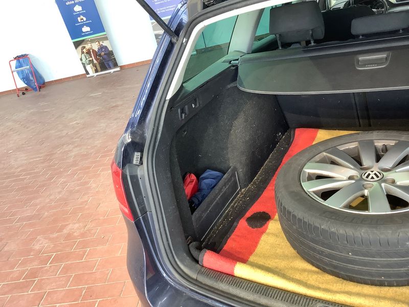 Volkswagen Passat 1.4 TSI Comfortline BlueMotion Tech 2011 – снимка 35
