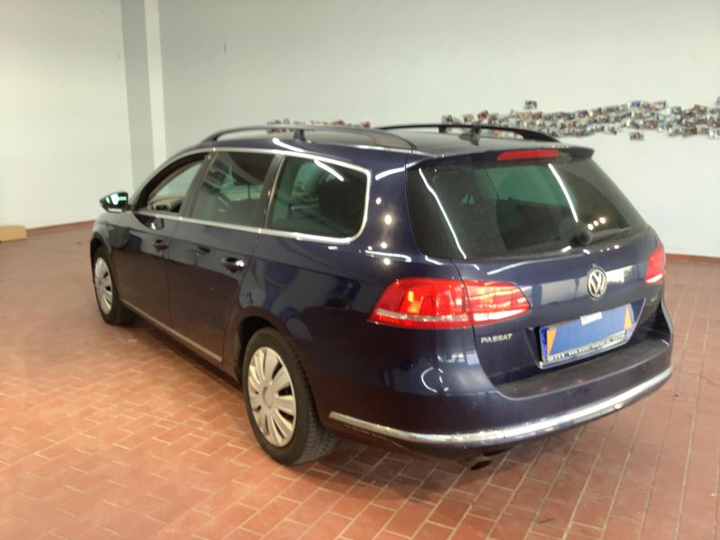 Volkswagen Passat 1.4 TSI Comfortline BlueMotion Tech 2011 – снимка 6