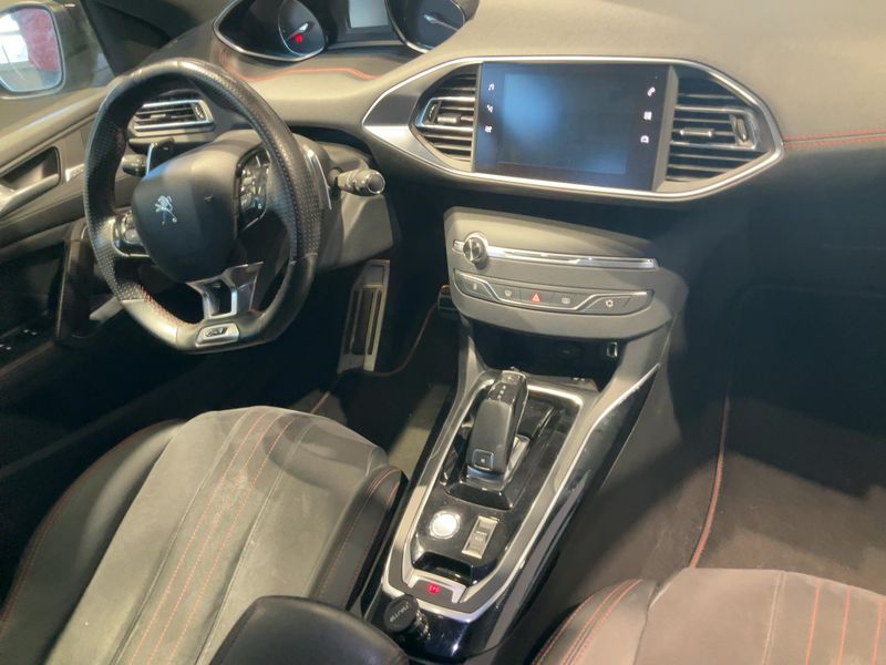 Peugeot 308 1.6 PureTech GT 2018 – снимка 18