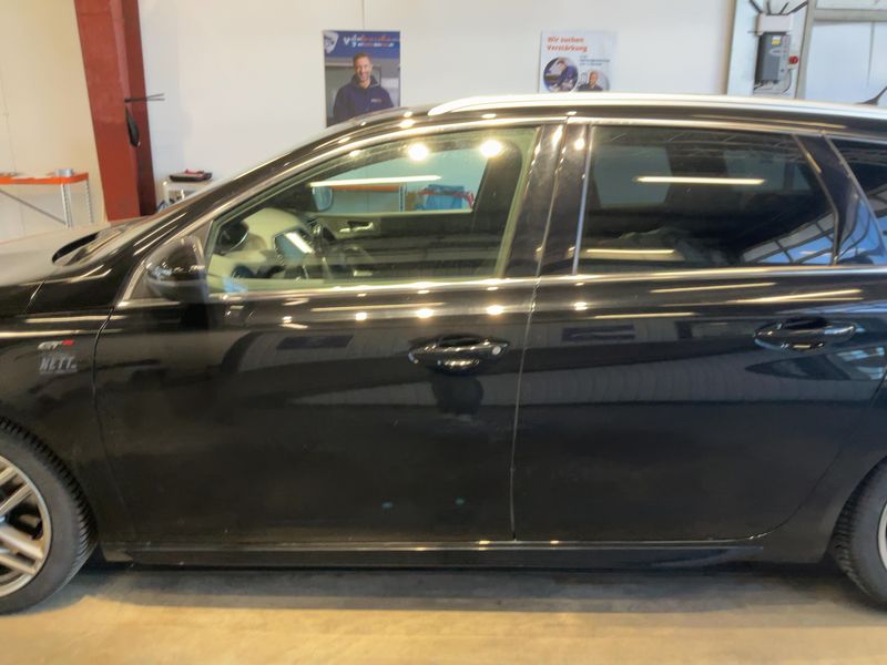 Peugeot 308 1.6 PureTech GT 2018 – снимка 4