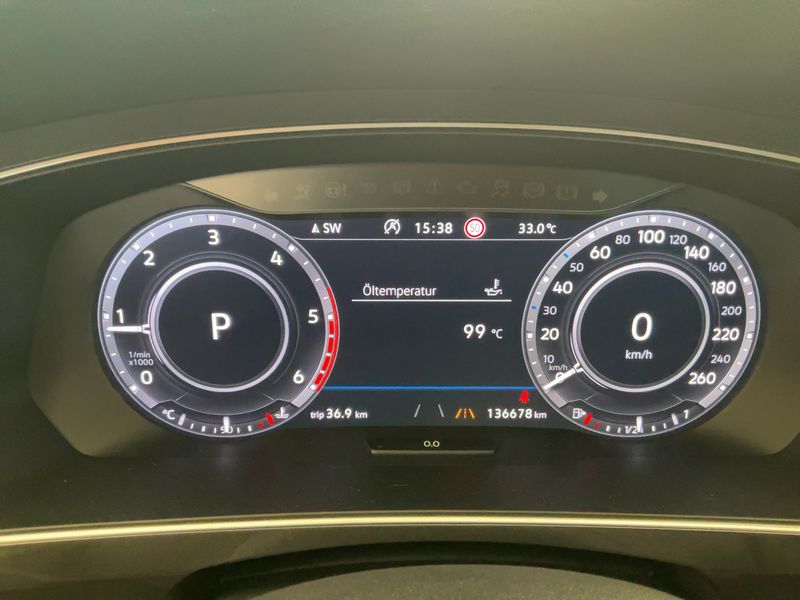 Volkswagen Tiguan 2.0 TDI Highline 4Motion BlueMotion Tech 2018 – снимка 19