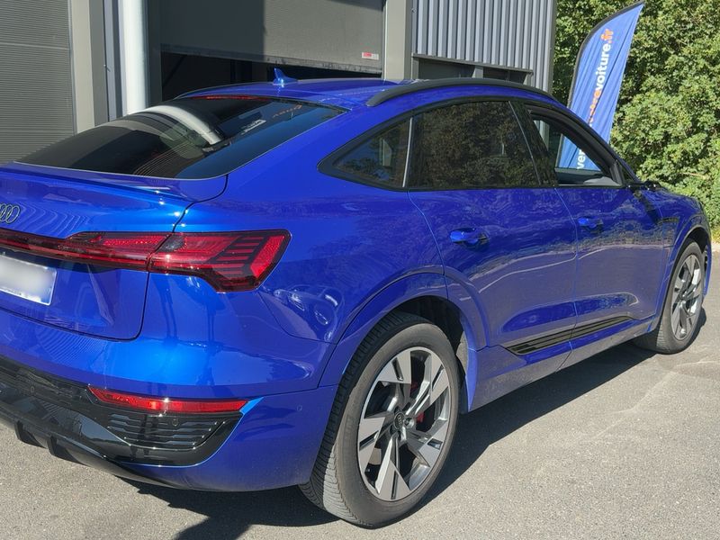 Audi Q8 Sportback 55 e-tron quattro S line 2023 – снимка 8