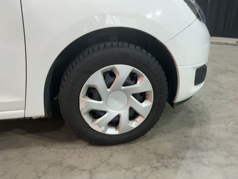 Dacia Sandero 0.9 TCe Supreme 2016 – снимка 11