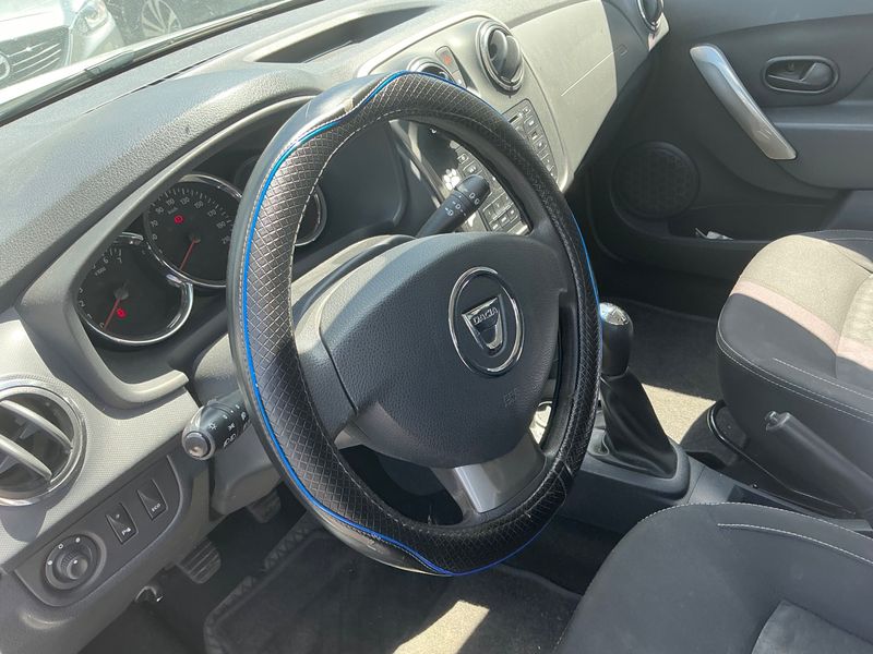 Dacia Sandero 0.9 TCe Supreme 2016 – снимка 24