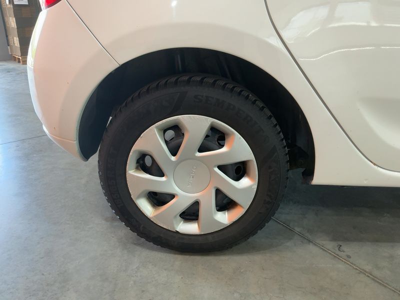 Dacia Sandero 0.9 TCe Supreme 2016 – снимка 9