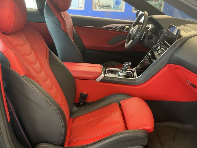 BMW 8er M850i xDrive 2018 – снимка 16
