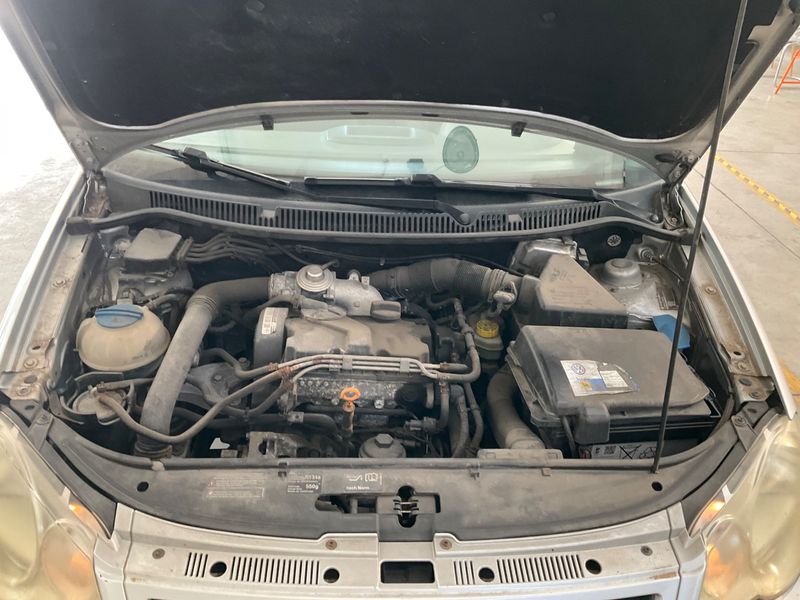 Volkswagen Polo 1.4 TDI Comfortline 2005 – снимка на щета