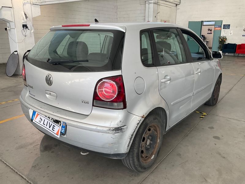 Volkswagen Polo 1.4 TDI Comfortline 2005 – снимка 2