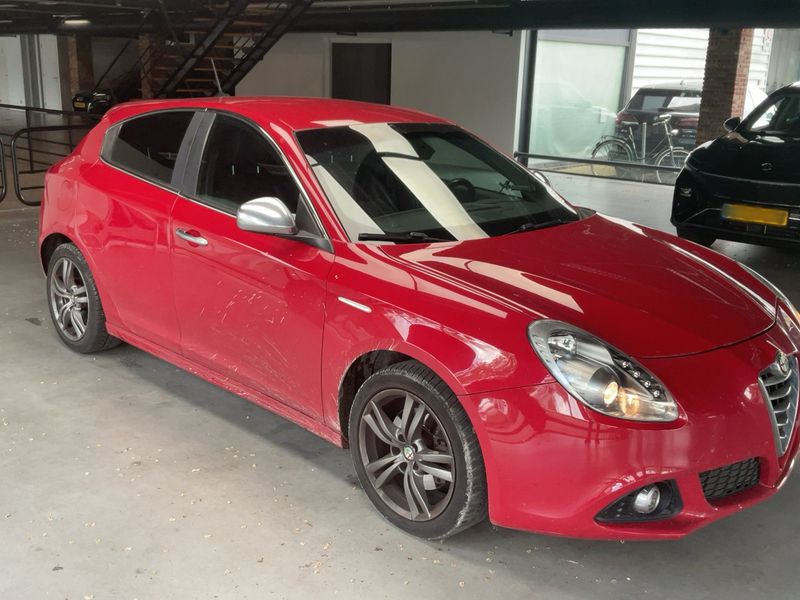 Alfa Romeo Giulietta 1.4 Turbo Collezione 2015 – снимка 12