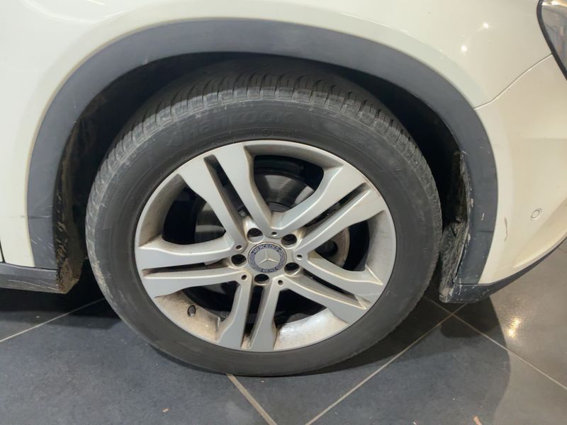 Mercedes-Benz GLA-Klasse GLA 200 d Sport 2016 – снимка 11