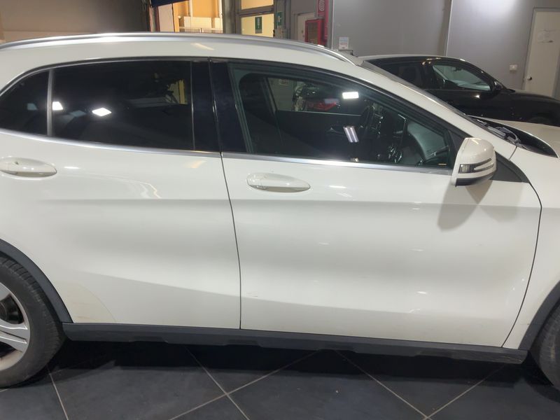 Mercedes-Benz GLA-Klasse GLA 200 d Sport 2016 – снимка 10
