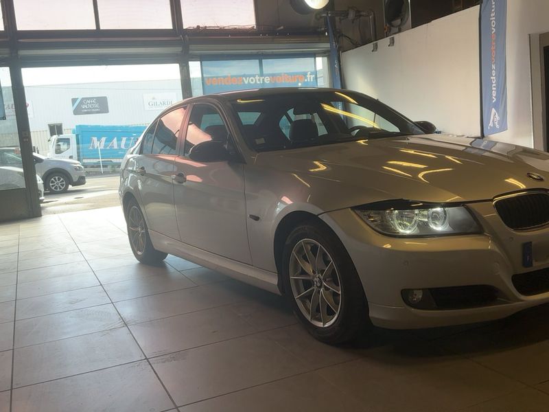 BMW 3er 318d Première 2010 – снимка 12
