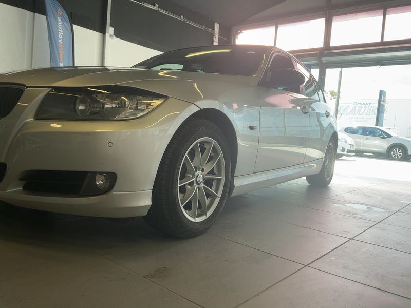 BMW 3er 318d Première 2010 – снимка 2