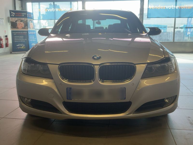 BMW 3er 318d Première 2010 – снимка 14