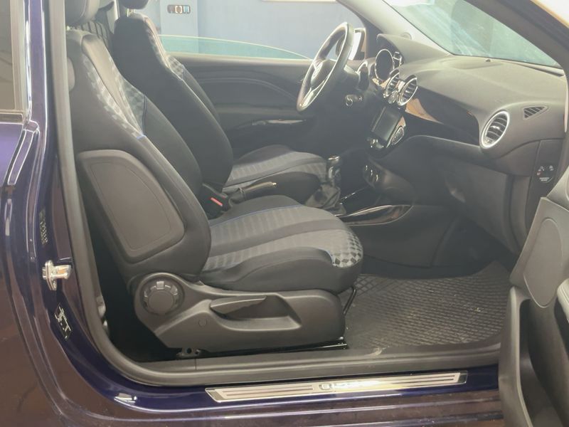 Opel Adam 1.4 120 Jahre 2019 – снимка 17