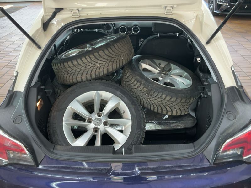 Opel Adam 1.4 120 Jahre 2019 – снимка 16