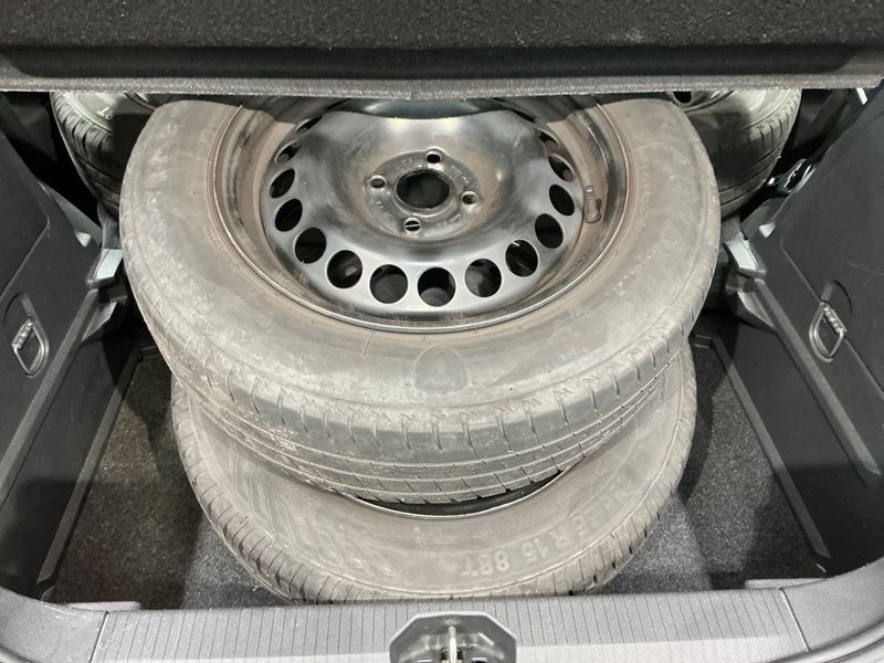 Opel Corsa 1.2 Edition 2013 – снимка 15