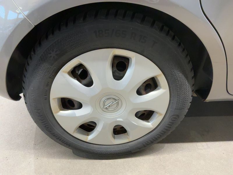 Opel Corsa 1.2 Edition 2013 – снимка 9