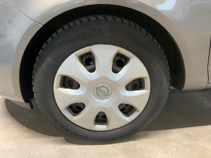 Opel Corsa 1.2 Edition 2013 – снимка 3